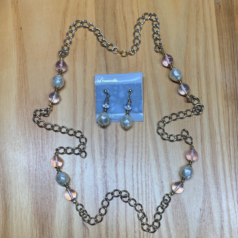 Gold Chain Necklace and Earrings Set with Pink and Pearl Beads